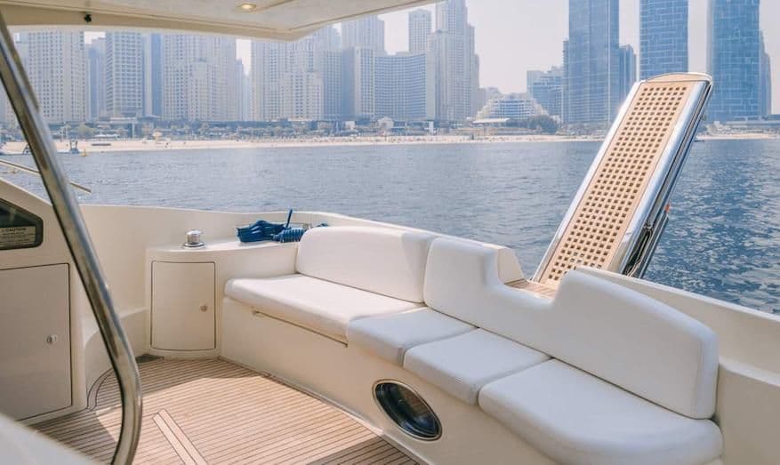 Yacht image on carousel