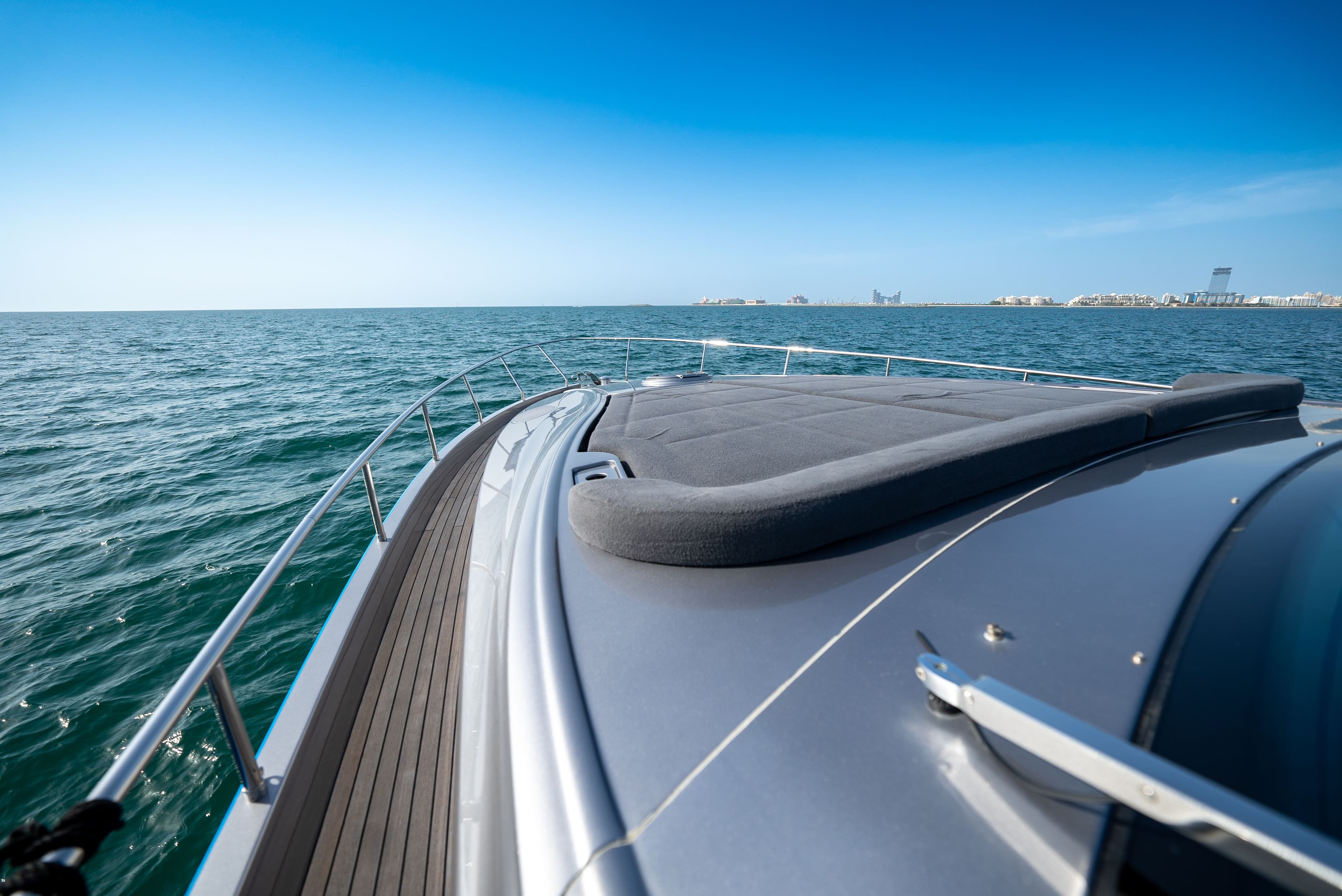 Yacht image on carousel