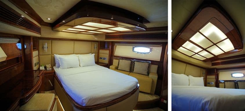 Yacht image on carousel