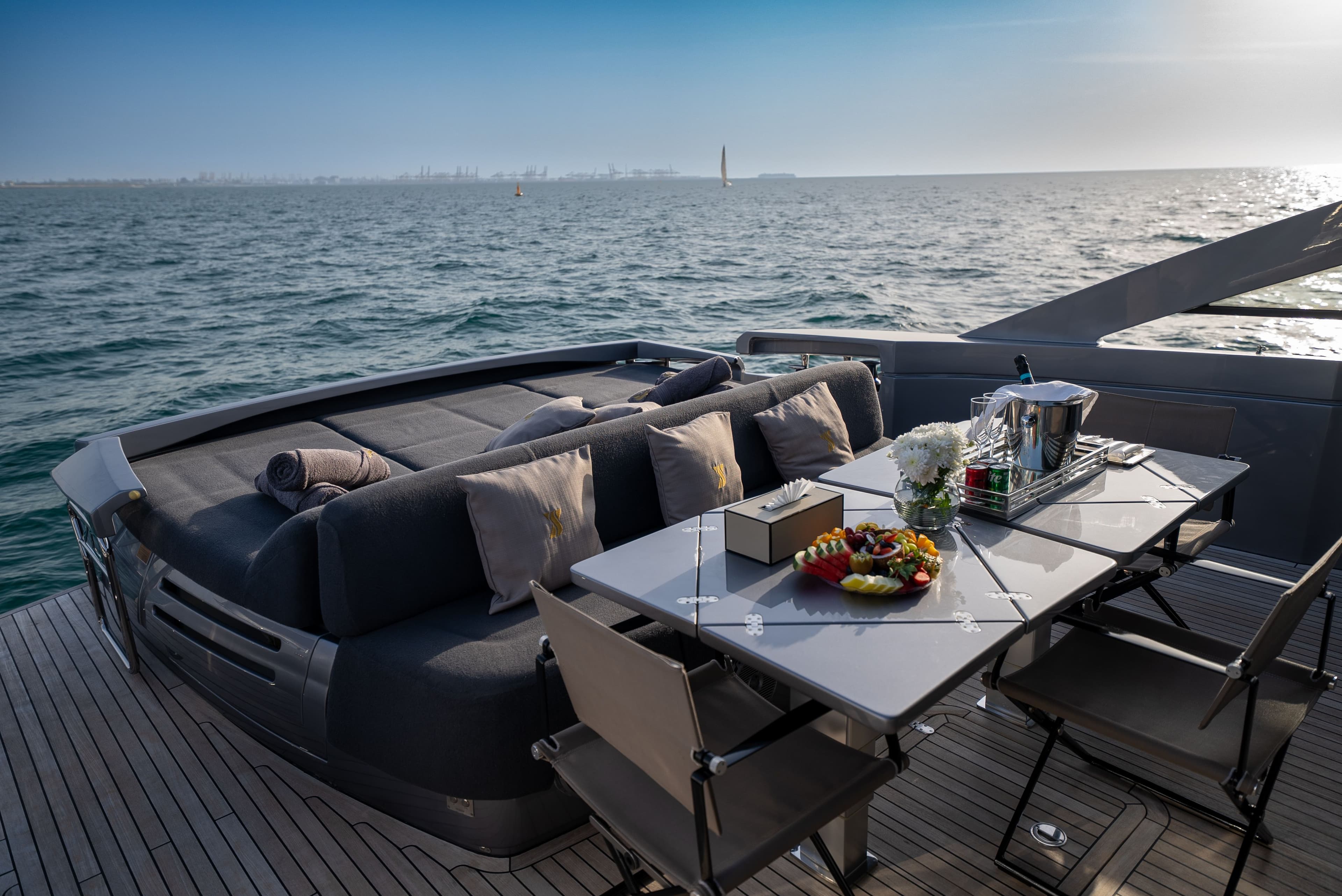 Yacht image on carousel