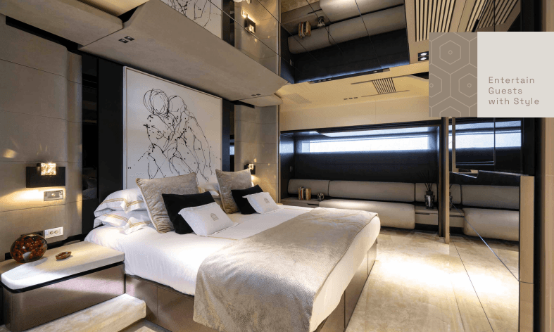 Yacht image on carousel