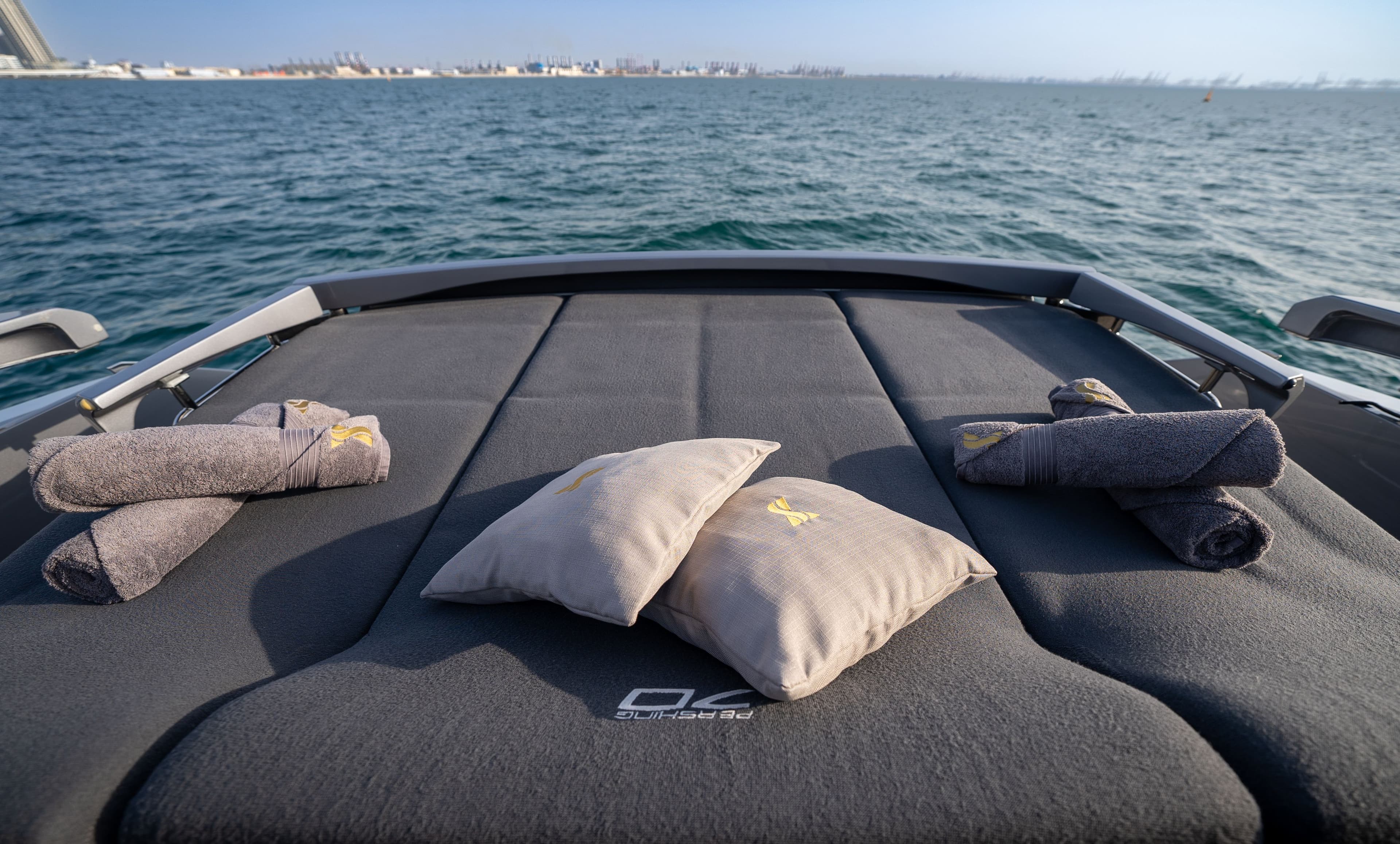 Yacht image on carousel