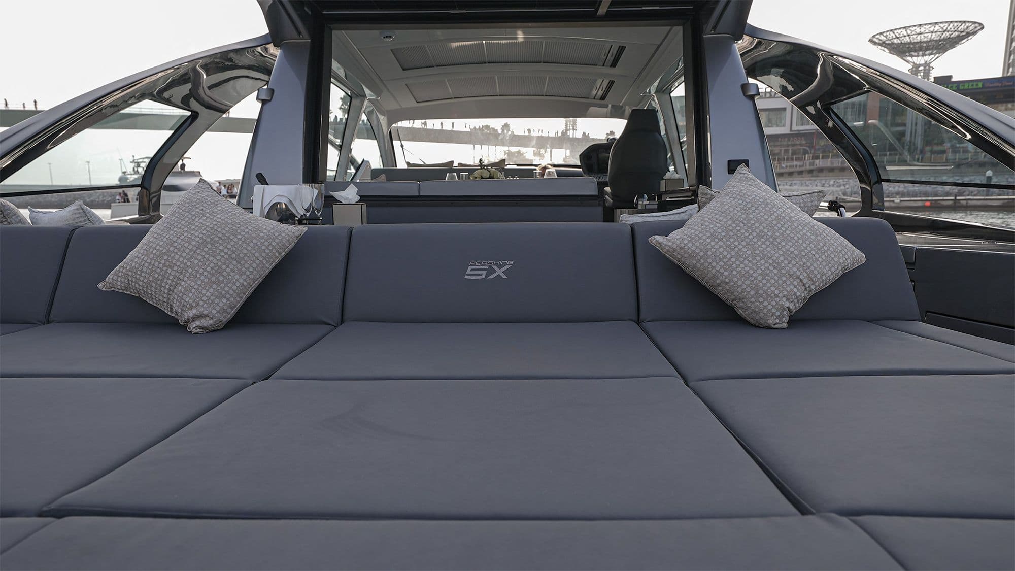 Yacht image on carousel