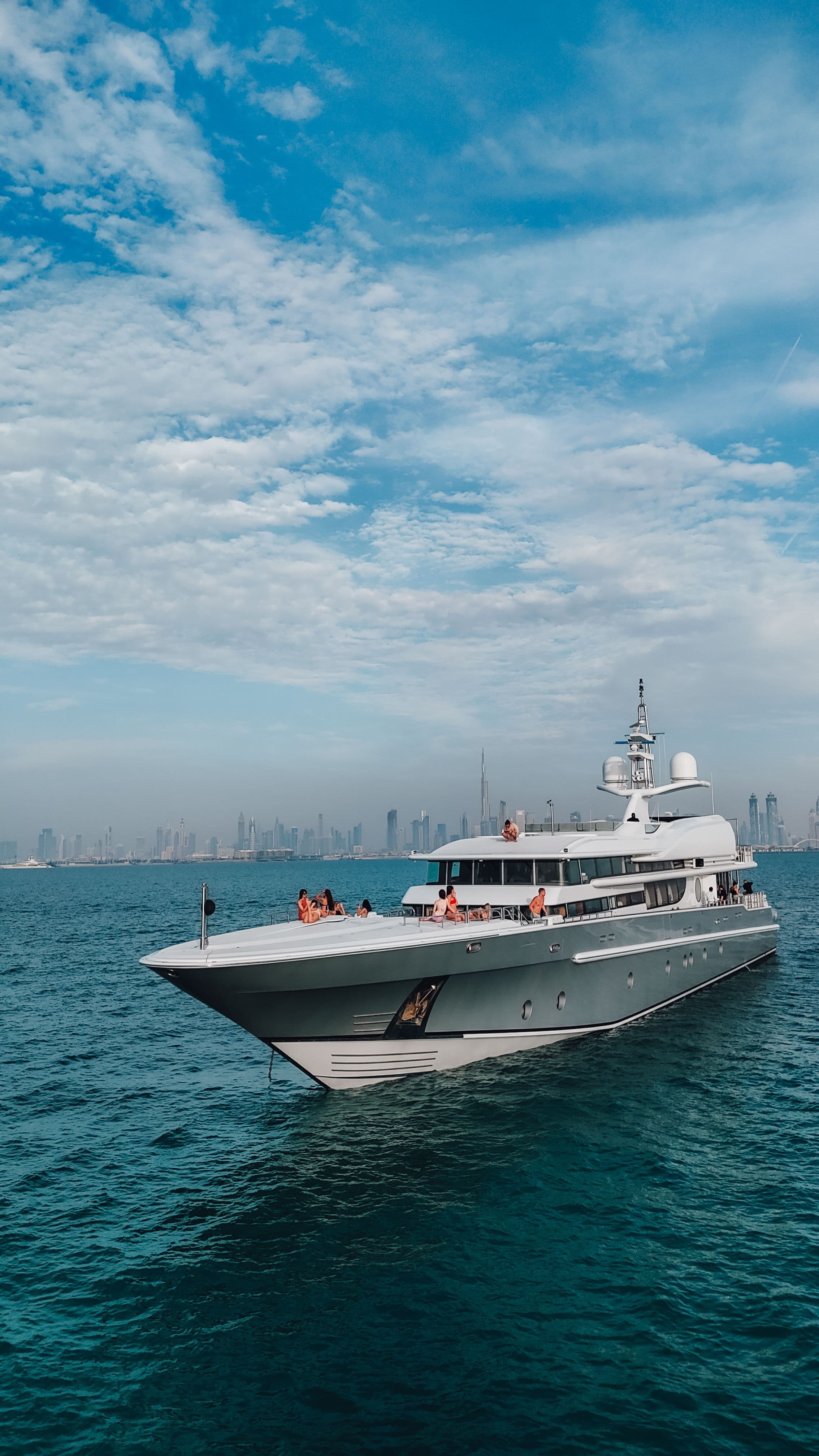 Yacht image on carousel