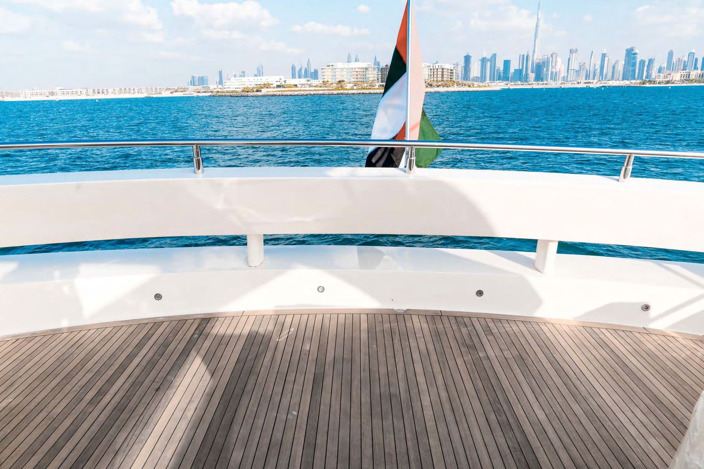 Yacht image on carousel