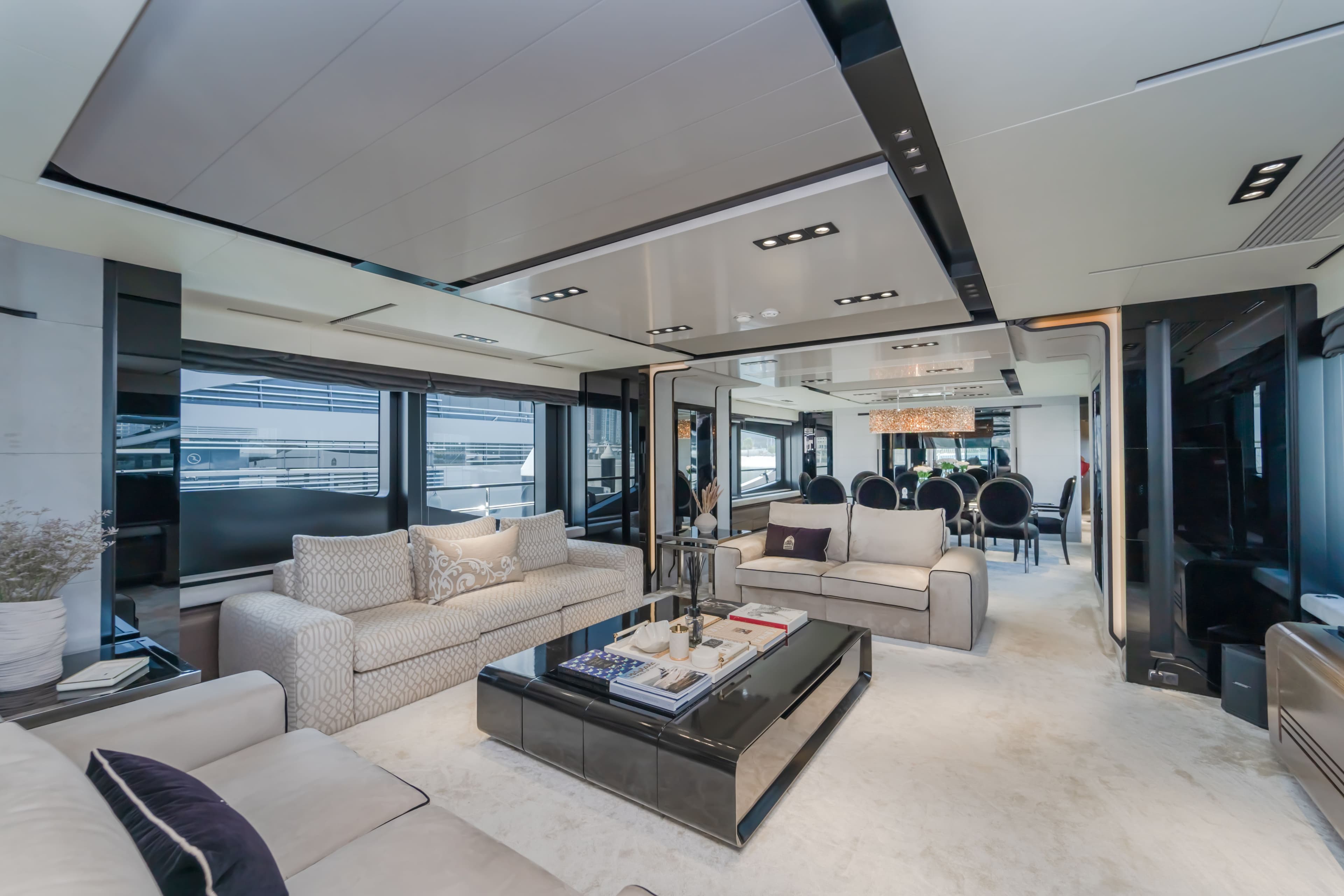 Yacht image on carousel