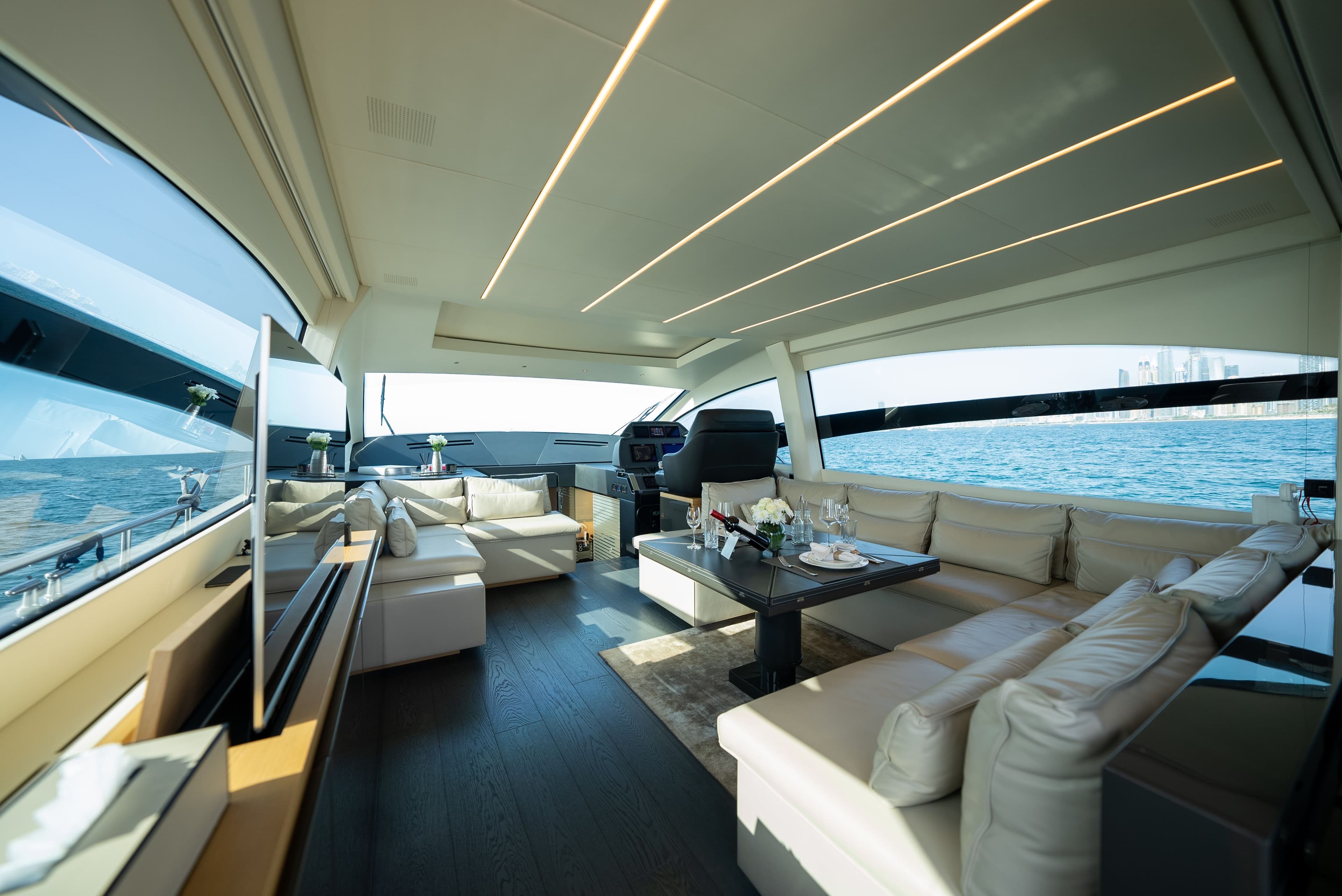 Yacht image on carousel